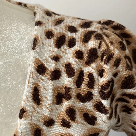 INC Animal Print Fitted Short Sleeve Sweater - Picture 4 of 8